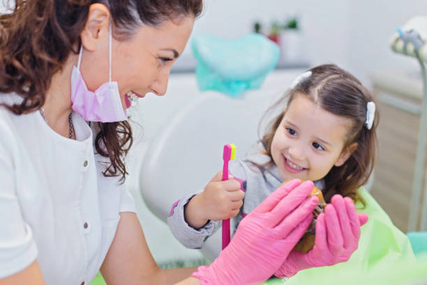 Best Tooth Extraction  in Fabrica, TX